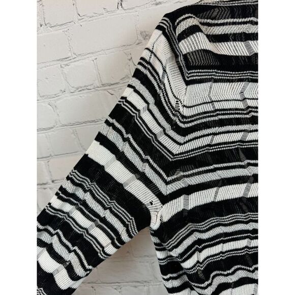 CHICO'S TRAVELERS black silver white knit open front cardigan sweater 1 M - Picture 7 of 8